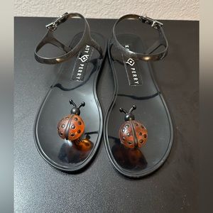 Katy Perry Lady Bug Geli Sandal